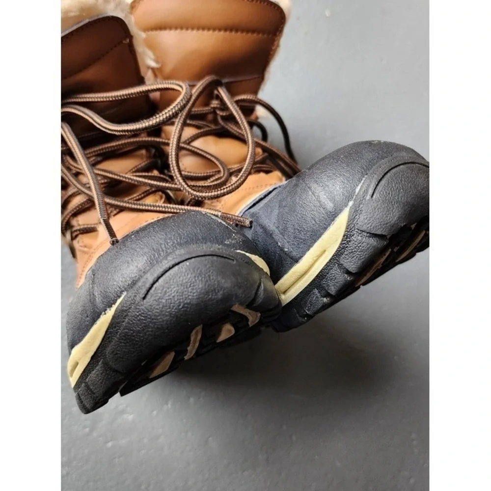 Bearpaw Snow Boots Kids Size 3 Brown Waterproof Insulated Winter Duck Boots